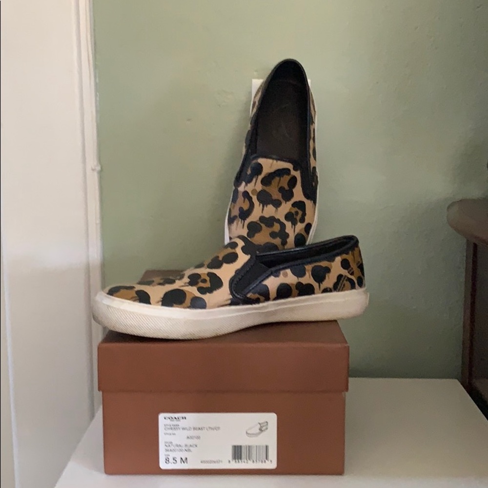 Leopard prints sneakers